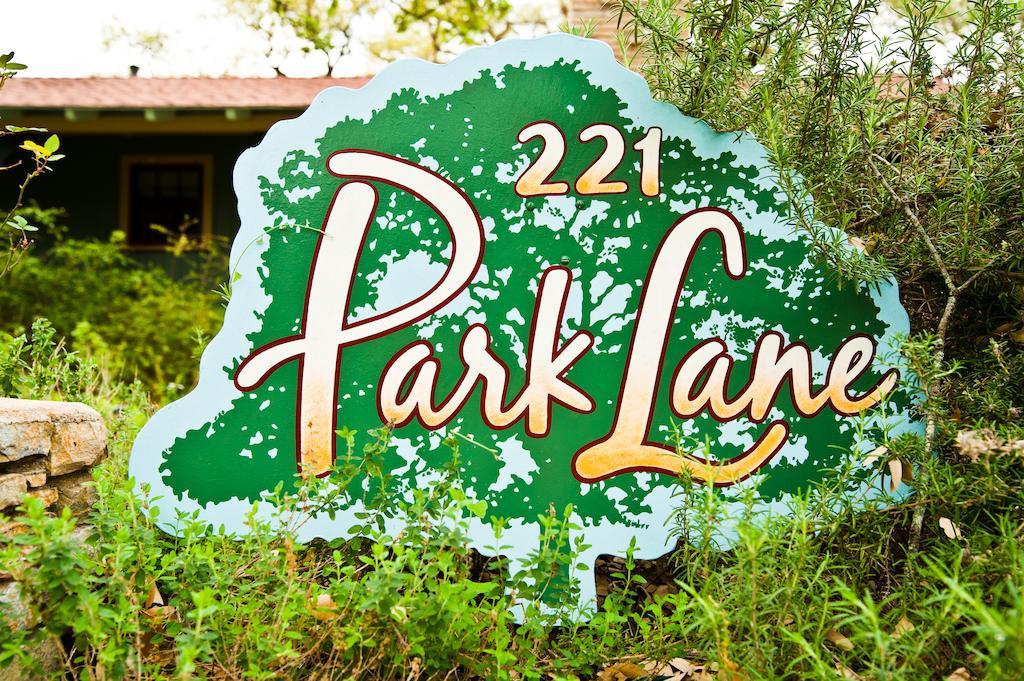 Park Lane Guest House Austin Exterior photo